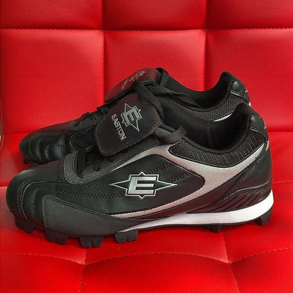 🔥⚽️🥅 cleats- size : 9 - Picture 3 of 7